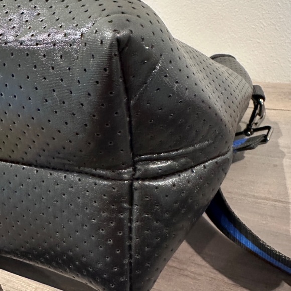 Haute Shore Neoprene Tote - Picture 5 of 7